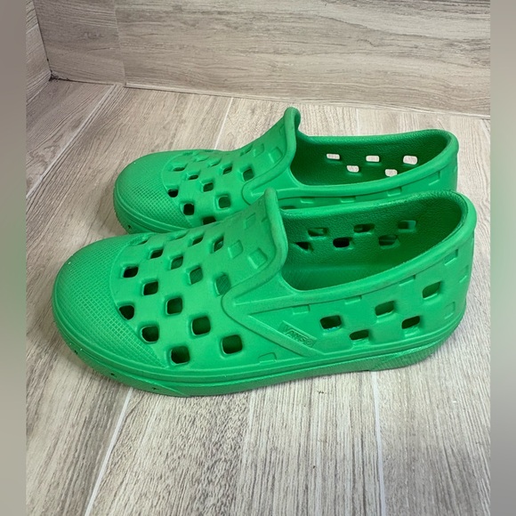 Vans Toddler Green Slip-On TRK Shoes Size 8 - Picture 2 of 9
